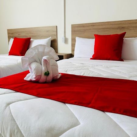 Hotel Plaza Centenario Juan Aldama ภายนอก รูปภาพ